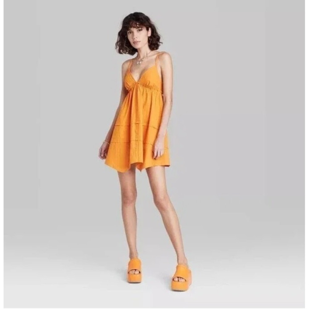 Spaghetti Strap Baby Doll Mini Handkerchief Hem Dress Textured‎ Ruched Back M